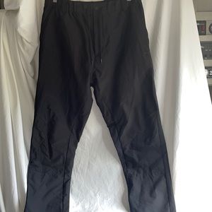 Black Nike pants